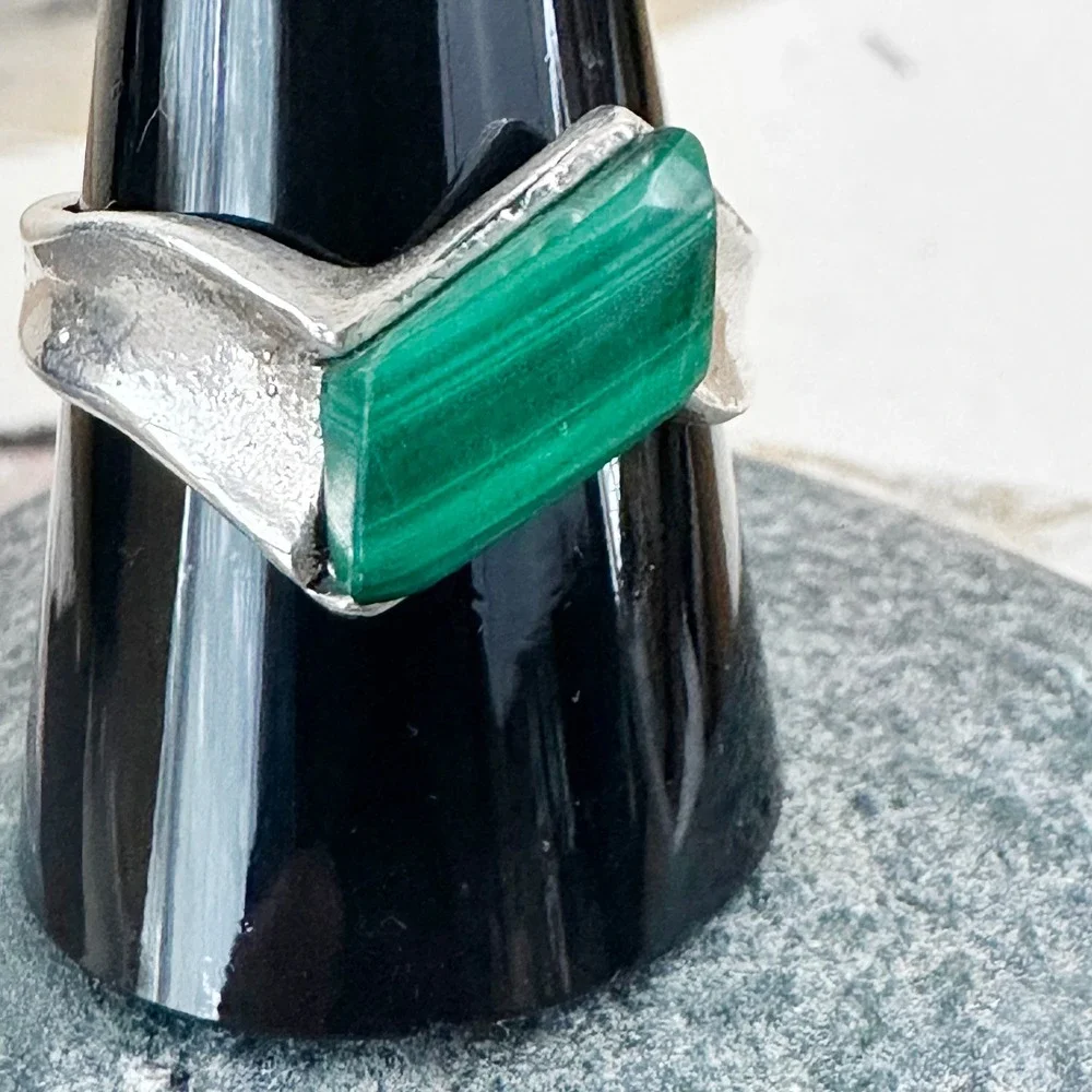Vintage Malachite Ring Sterling Silver Handmade Green Stone Band Ring‎ Sz 11